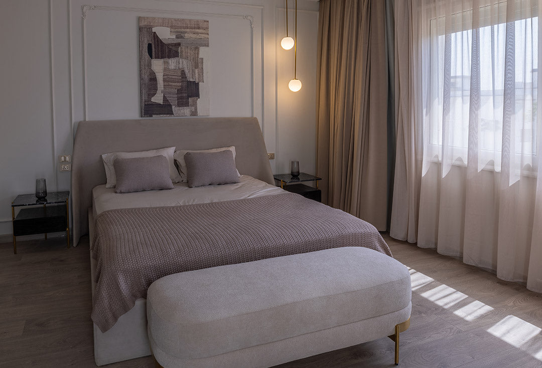 Elegant Master Bed in Cafe