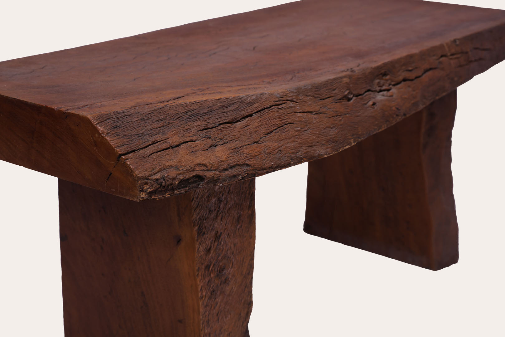 Kapur Massive Wooden Seat